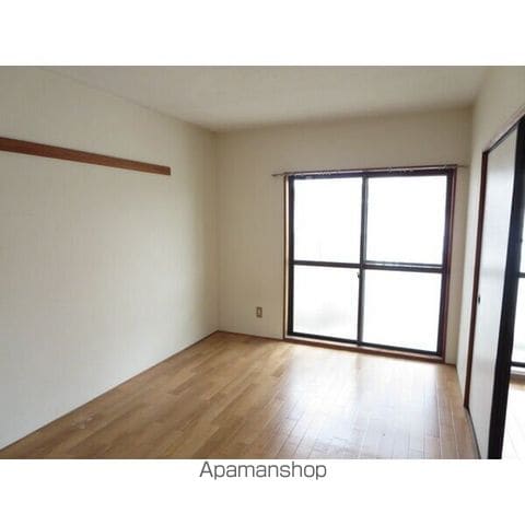 ファミール茶屋ヶ坂の内装写真