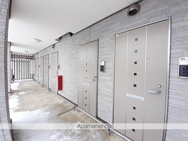 ヴィラローレル清住の玄関写真