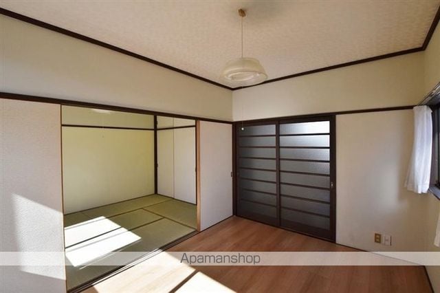 ファミール金井の内装写真