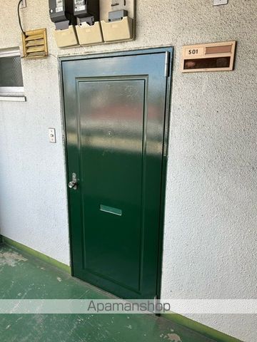 向陽ビルの外観写真