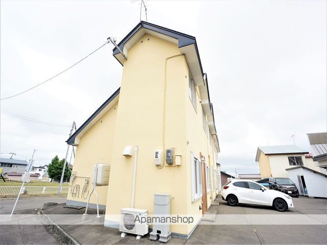 detached 北海道中川郡幕別町札内桜町98-1

地図を見る