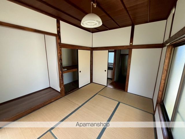 井上貸家の内装写真