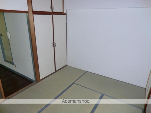 森岡ハイツの内装写真