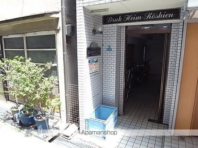 ブルックハイム甲子園の外観写真