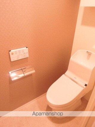 ウェルブライト博多ステーション[1LDK/44.31m2]のトイレ