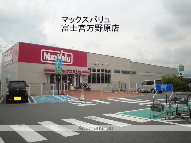ハイランドモチヅキBの周辺写真