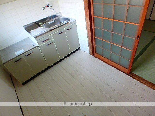 太陽マンション 西棟の内装写真