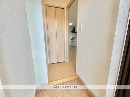 ブローテ[1LDK/37.76m2]の玄関