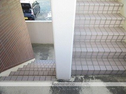 プラセール山岸[2DK/46m2]の共用部1