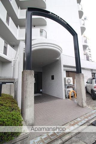 アバンテ岡山壱番館の玄関写真