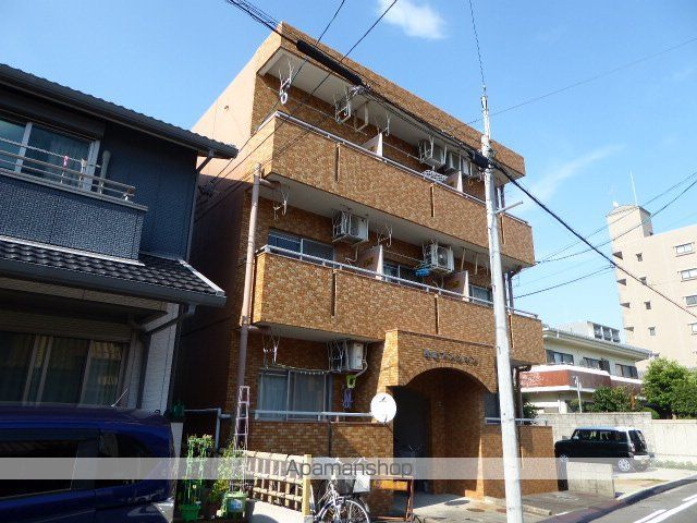 西富マンションの外観写真
