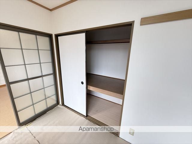 エスポワール三柳B棟の内装写真