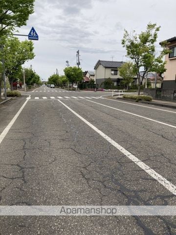 リビンド古正寺の周辺写真