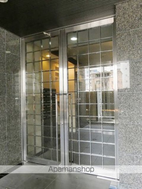 東京都目黒区目黒２丁目[1DK/40.27m2]のエントランス2