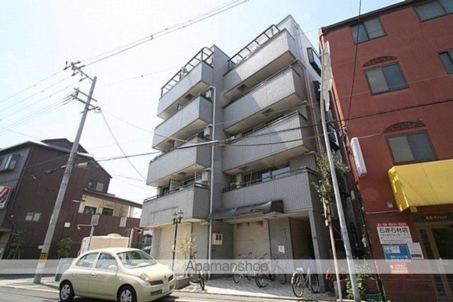 メゾンベルシティの外観写真