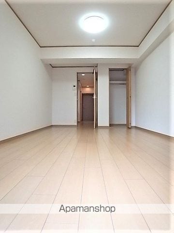 プラシード Y’sの内装写真