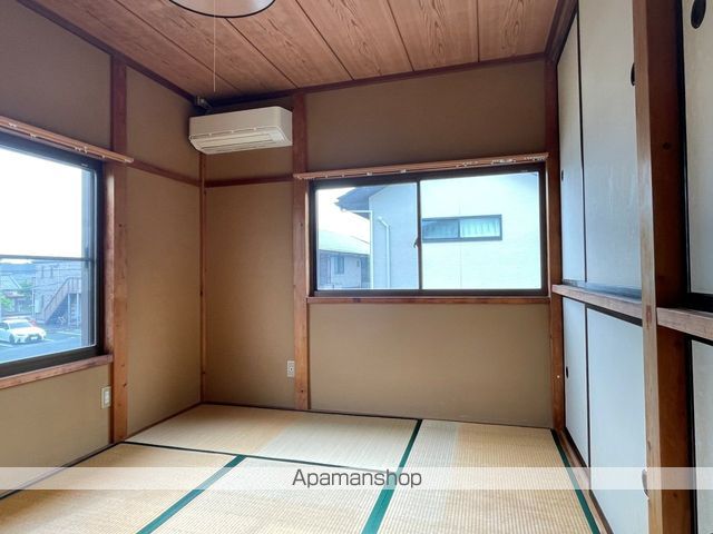 浜松市中央区 2階建 築69年の内装写真