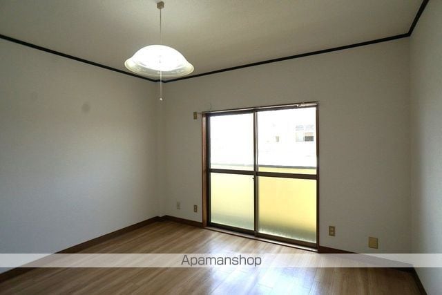 ワイズコレクトA棟の内装写真