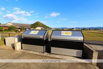 グローヴ・ガーデンⅡ[2LDK/54.85m2]の共用部3