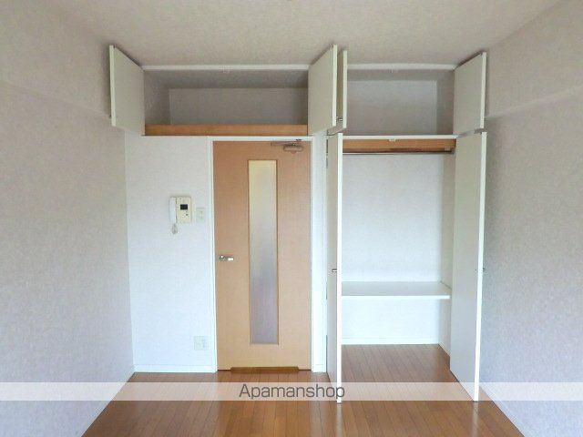 サヴォイステーションの内装写真
