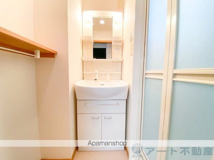 ジェルメ・メジェール山越[1K/26.11m2]の洗面所