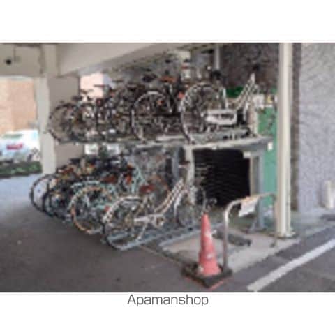 カーサ新栄の外観写真