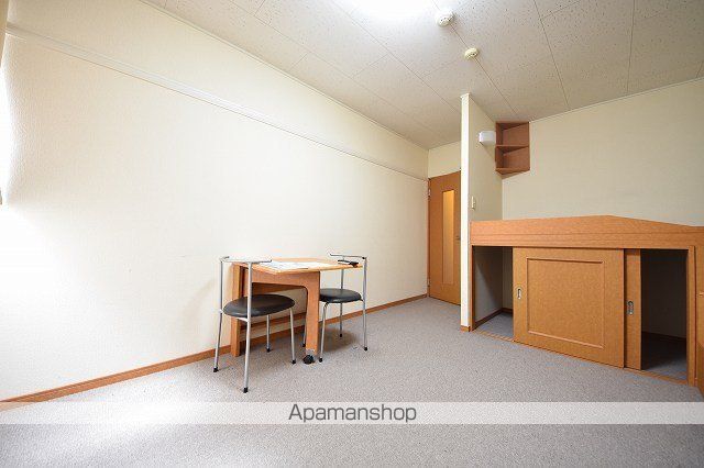 レオパレス篠路7条弐番館の内装写真