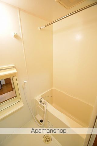 ブルーアイズ中央の内装写真
