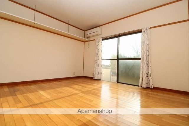 ハイツ花岡の内装写真