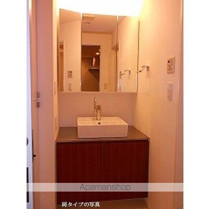 コンフォリア芝浦バウハウス[2LDK/60.02m2]の洗面所