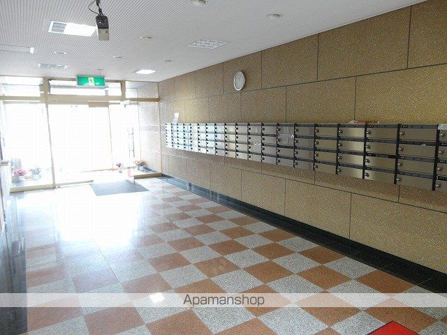 コスモロイヤル東苗穂A棟の外観写真