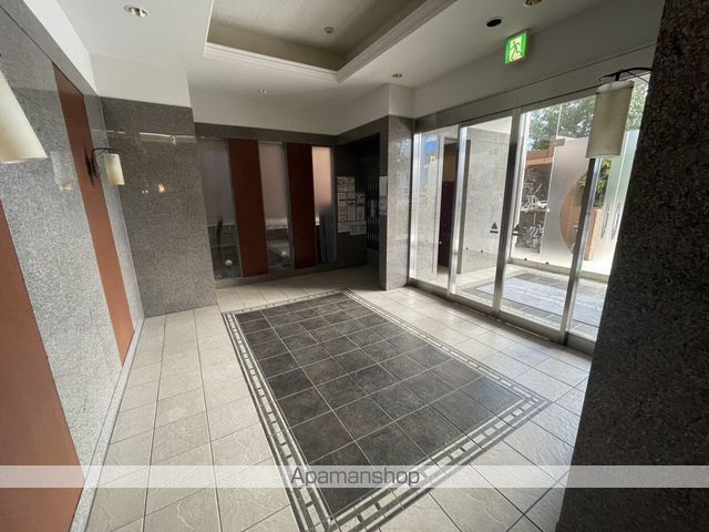 プレサンス覚王山DーSTYLEIIの玄関写真