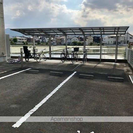 プロヴァンス瀬田　Ｂ棟[1LDK/53.61m2]の駐車場1