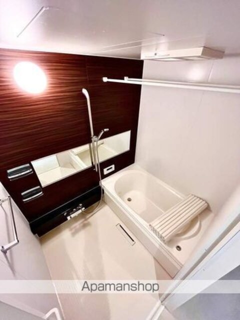 和歌山県和歌山市柳丁[2LDK/70.55m2]のバス