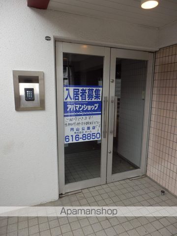 第7AMS円山の玄関写真