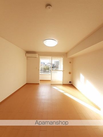 ミルキータウン城所IIの内装写真