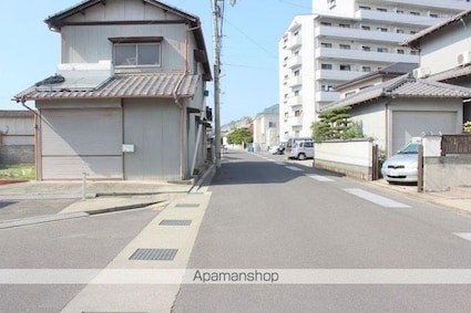 フォブールトロワやくりＢ[2LDK/59.55m2]の共用部1