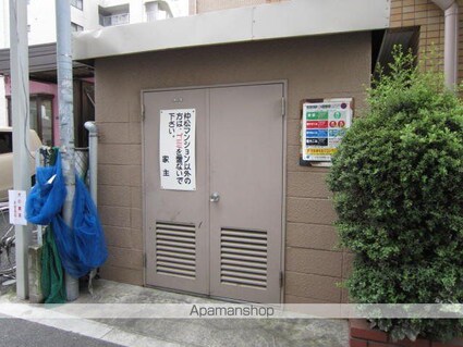 東京都江戸川区東葛西６丁目[2LDK/50.7m2]の共用部3