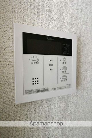 グランクリュ佐古 WESTの内装写真
