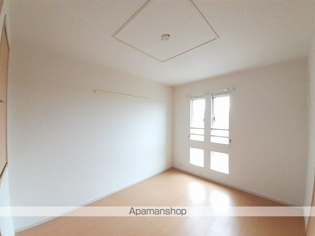 フェリオ Cの内装写真