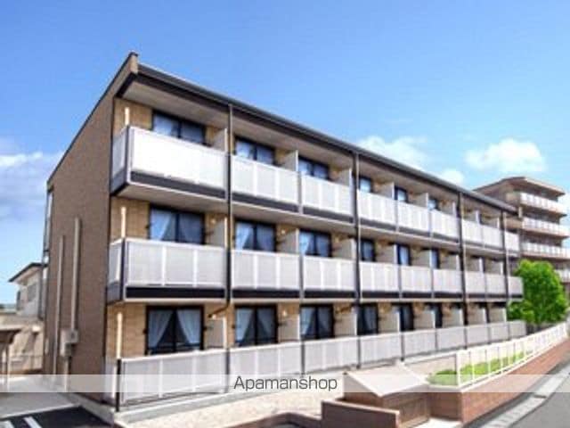 レオパレスアドラーブルの外観写真