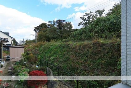 Ｇｒｅｅｎ　Ｈｉｌｌｓ　Ｋｉｔａｙａｍａ[1K/21.06m2]の眺望