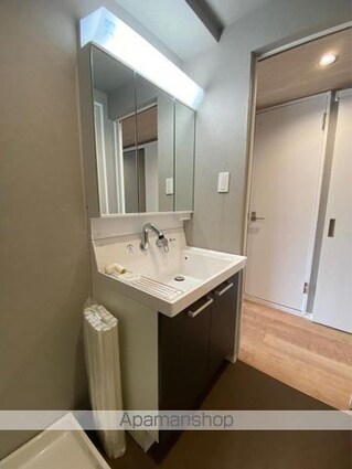 オレンジコート高松　[2LDK/57m2]の洗面所