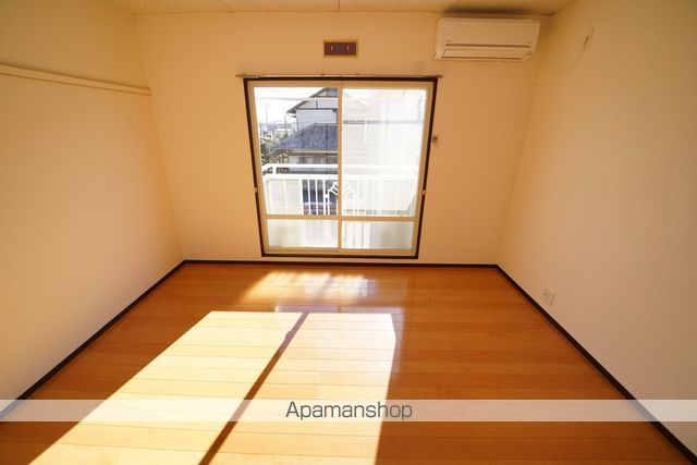 ツインハイツ A棟の内装写真