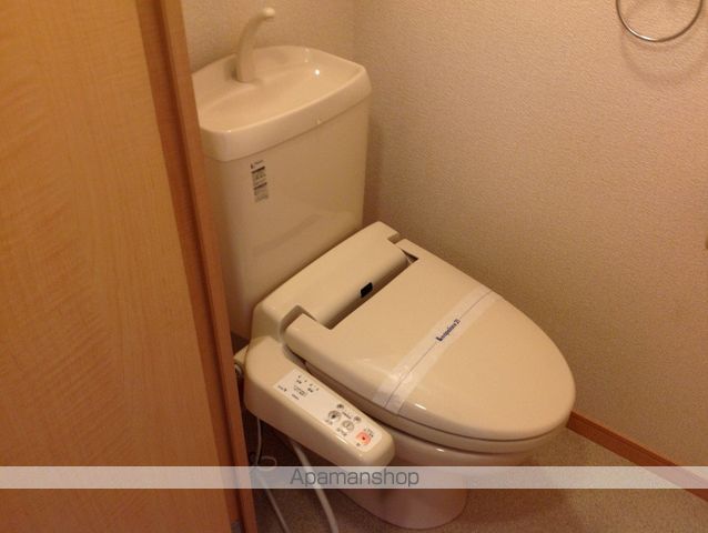 レオネクスト越井坂の内装写真