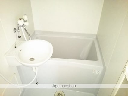 レオパレスクエスタ[1K/26.08m2]のバス