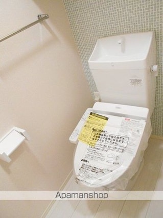 Ｄーｒｏｏｍいちご館　Ａ棟[2LDK/71.6m2]のトイレ