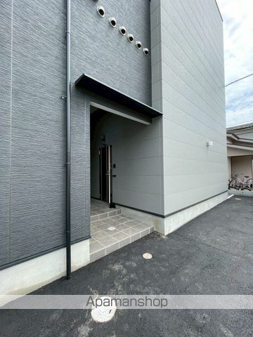ADC鳥栖ブルクの玄関写真