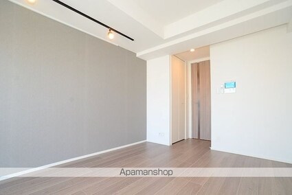 グランドコンシェルジュ池袋本町イースト[1K/26.61m2]のリビング・居間2