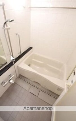 日神デュオステージ上北沢[1R/30.03m2]のバス